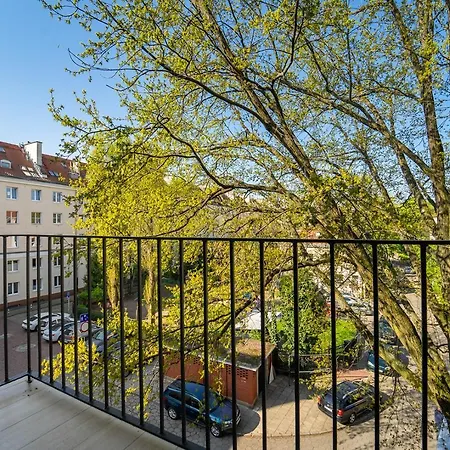 Apartamento Wiktorska Blue By Bookinghost *