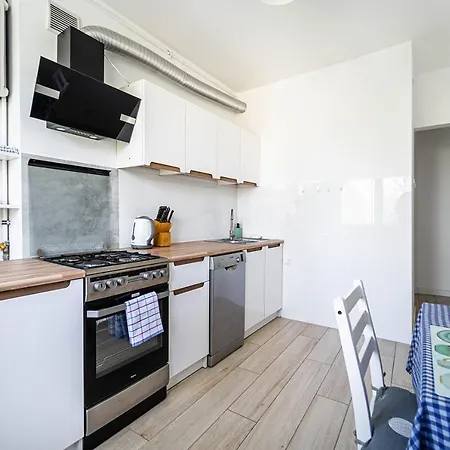 Apartamento Wiktorska Blue By Bookinghost *