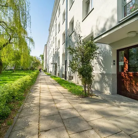 Апартаменты Wiktorska Blue Варшава